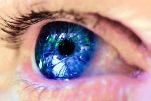 La pupila regula la cantidad de luz que le llega a la retina. Imagen: Michael Dawes