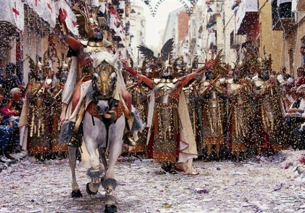 fiestas de moros y cristianos en Alicante