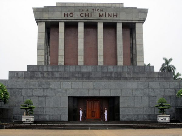 Mausoleo Ho Chi Min
