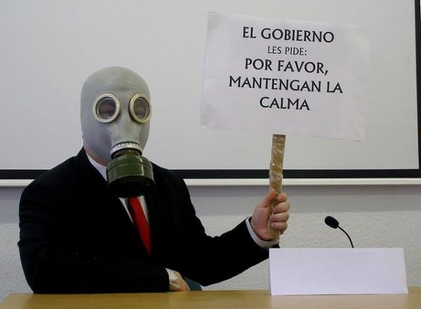 El gobierno pide calma