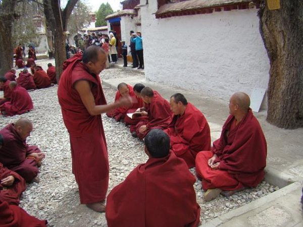 Monjes budistas