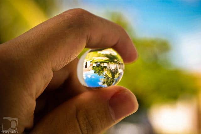 bola de cristal transparente