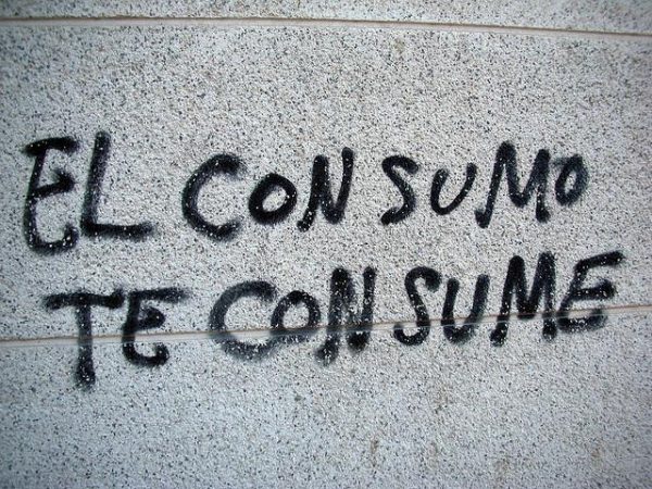consumo. consumismo