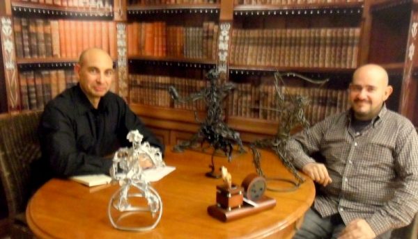 “El Lobo Estepario” programa nº 13: Raúl Tristán (izda.) entrevista al escultor Boni Guarjol (dcha.)