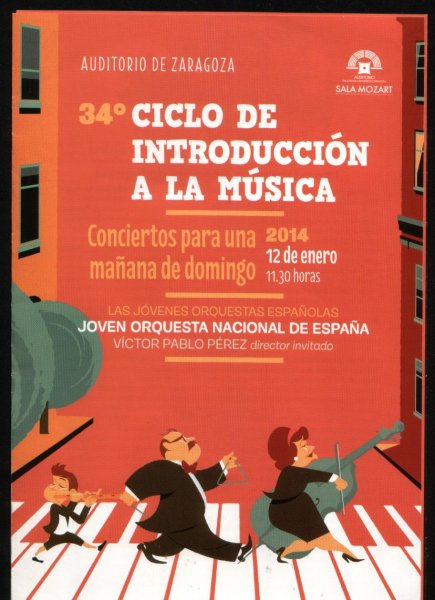 LOS JÓVENES EN EL AUDITORIO
