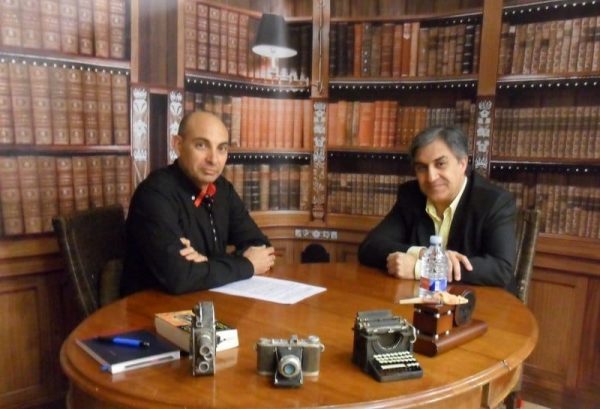 El Lobo Estepario. Raúl Tristán (izda.) entrevista a José Luis Corral (dcha.)