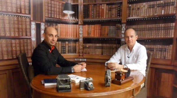 El Lobo Estepario. Raúl Tristán (izda.) entrevista a Arturo Castán (dcha.)