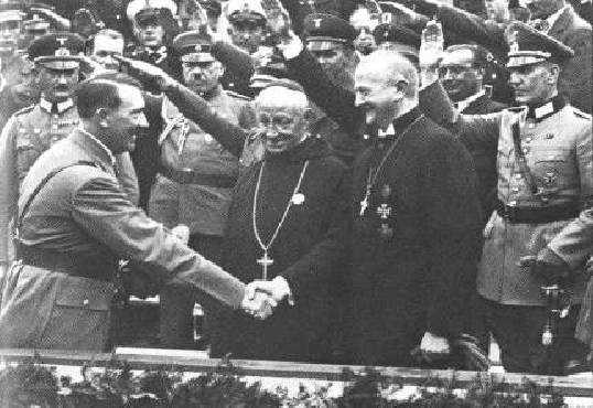 hitler y obispos papa iglesia