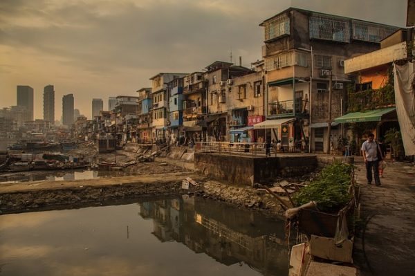 slum