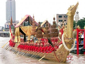 barca-suphannahongse-del-rey-de-tailandia